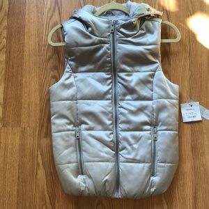 ❤️ Liz Claiborne Silver Vest ❤️